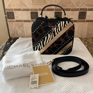 MICHAEL KORS Leather Jet Set Charm Medium Top Handle Crossbody